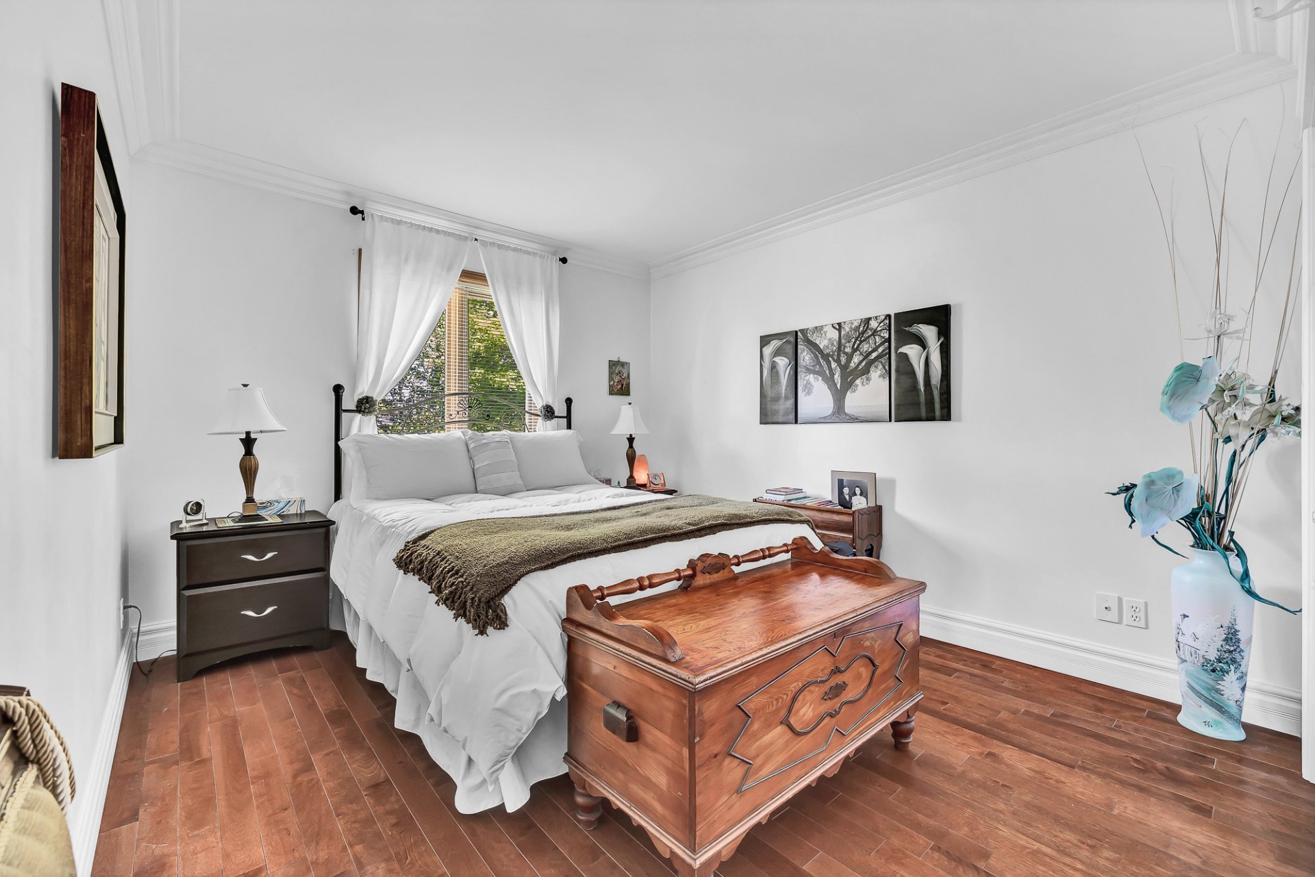 Master bedroom