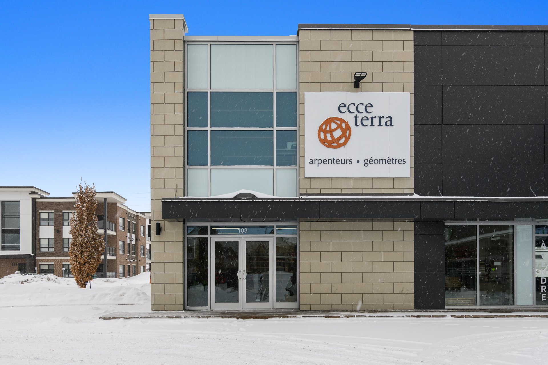 831 Boul. St-René O. 132