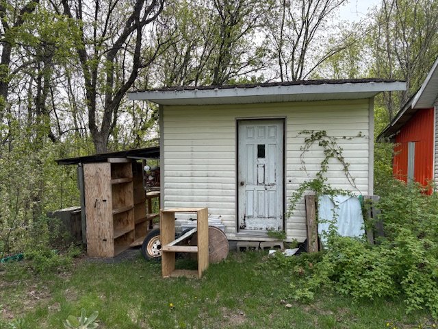 Shed