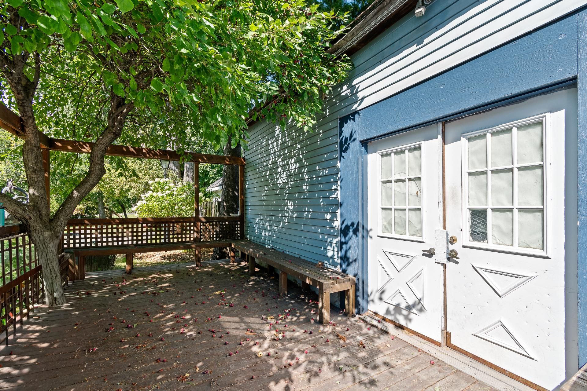 Shed
