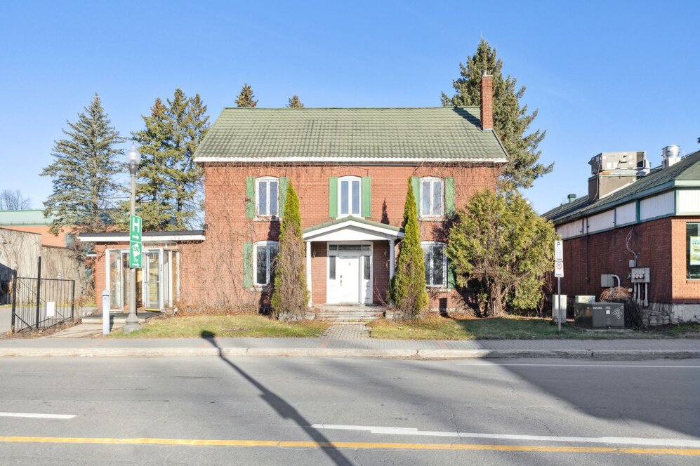 534-536 Av. de Buckingham 