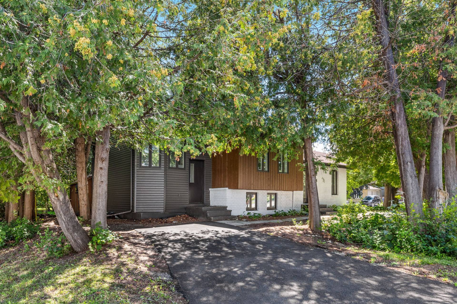 244 Av. du Bois-Franc 