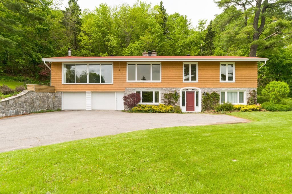 264 Ch. de Kingsmere 