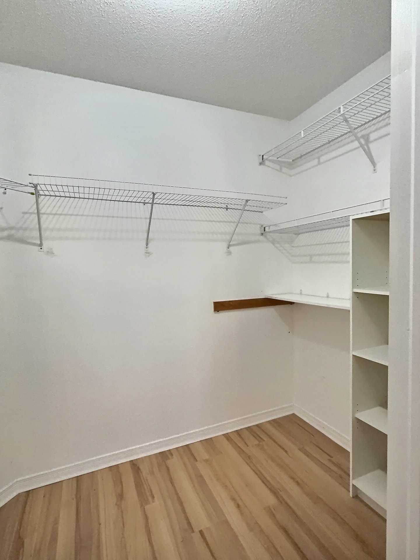 Walk-in closet