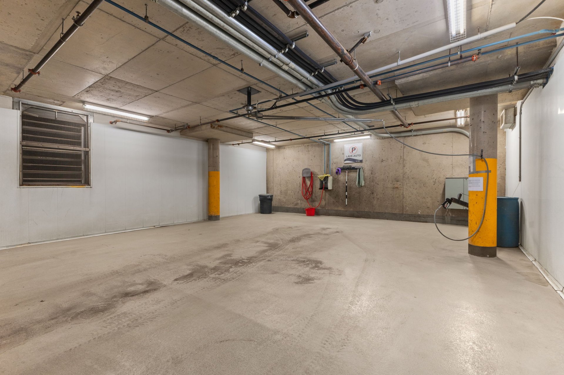 Other - Carwash station in the garage