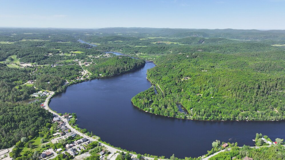 Photo aérienne - Accès à la rivière