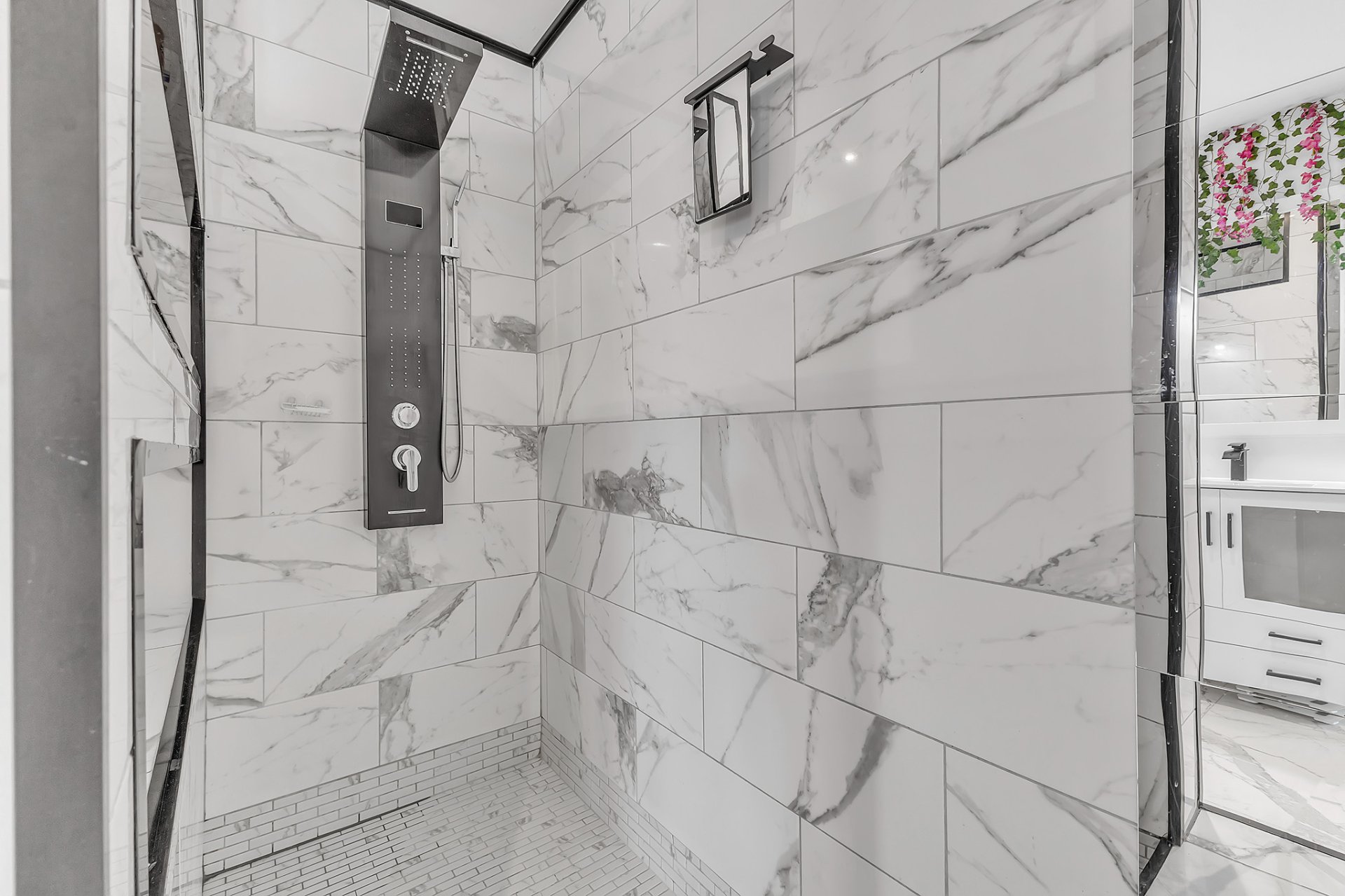 Salle de bains attenante à la CCP