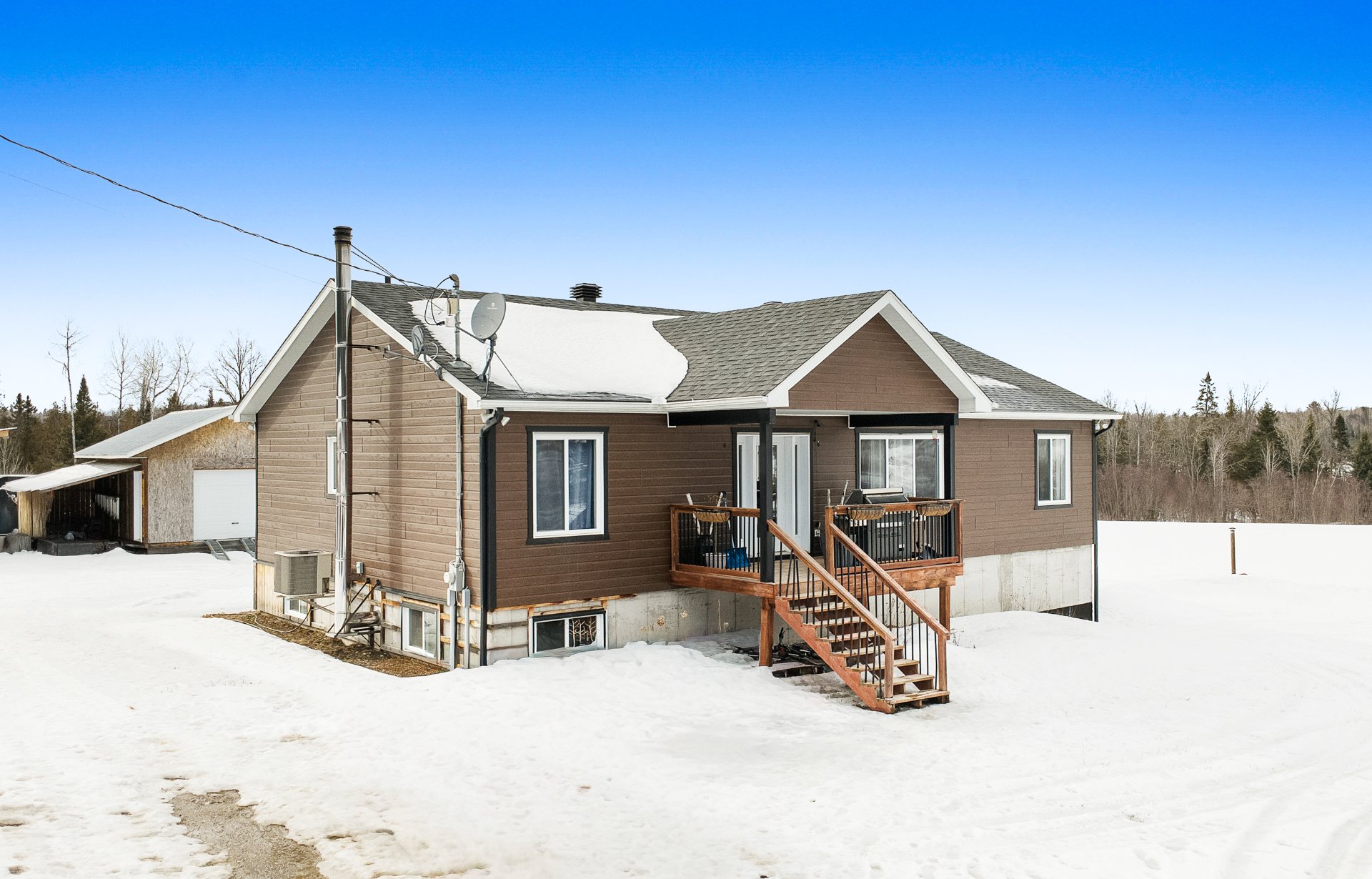 189 Ch. du Lac-à-Larche