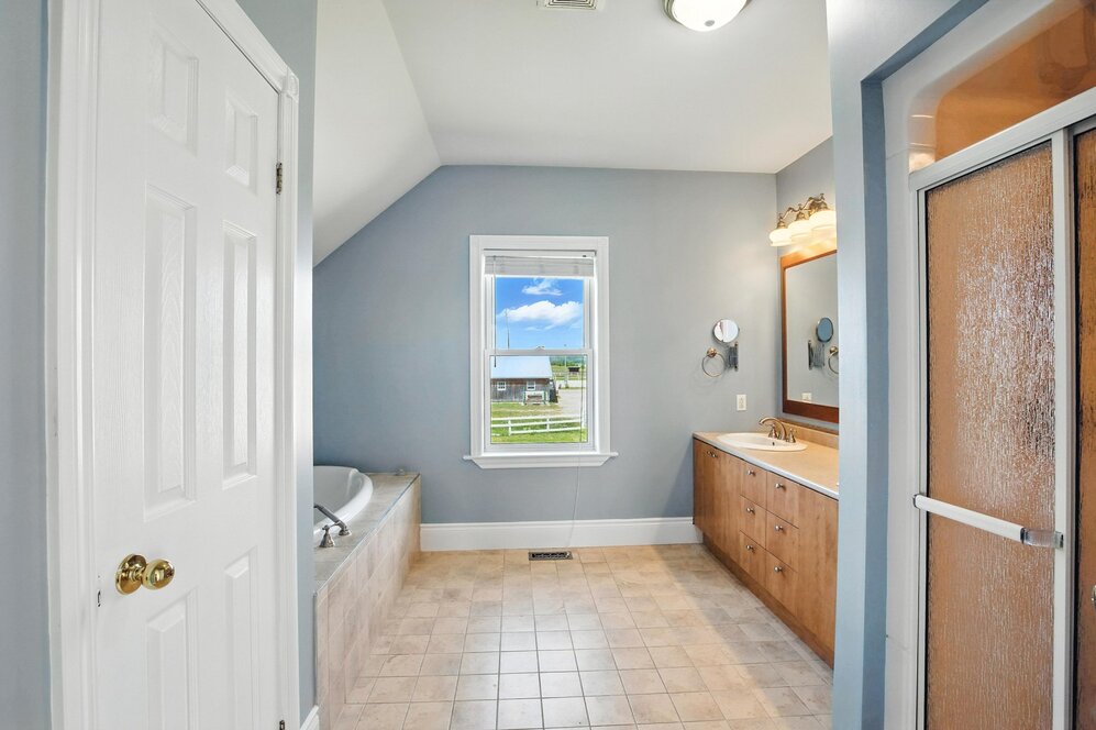 Salle de bains attenante à la CCP