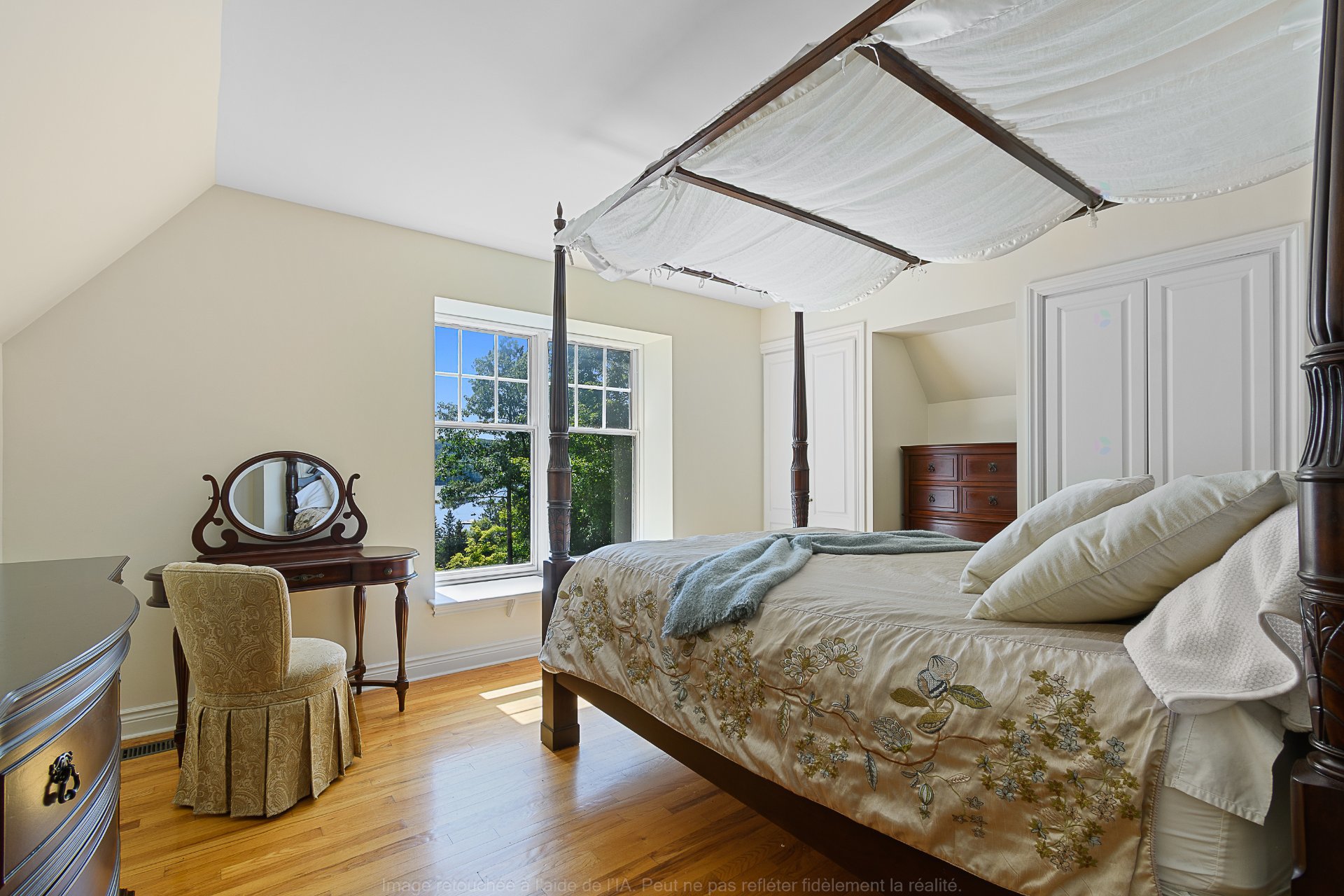 Primary bedroom