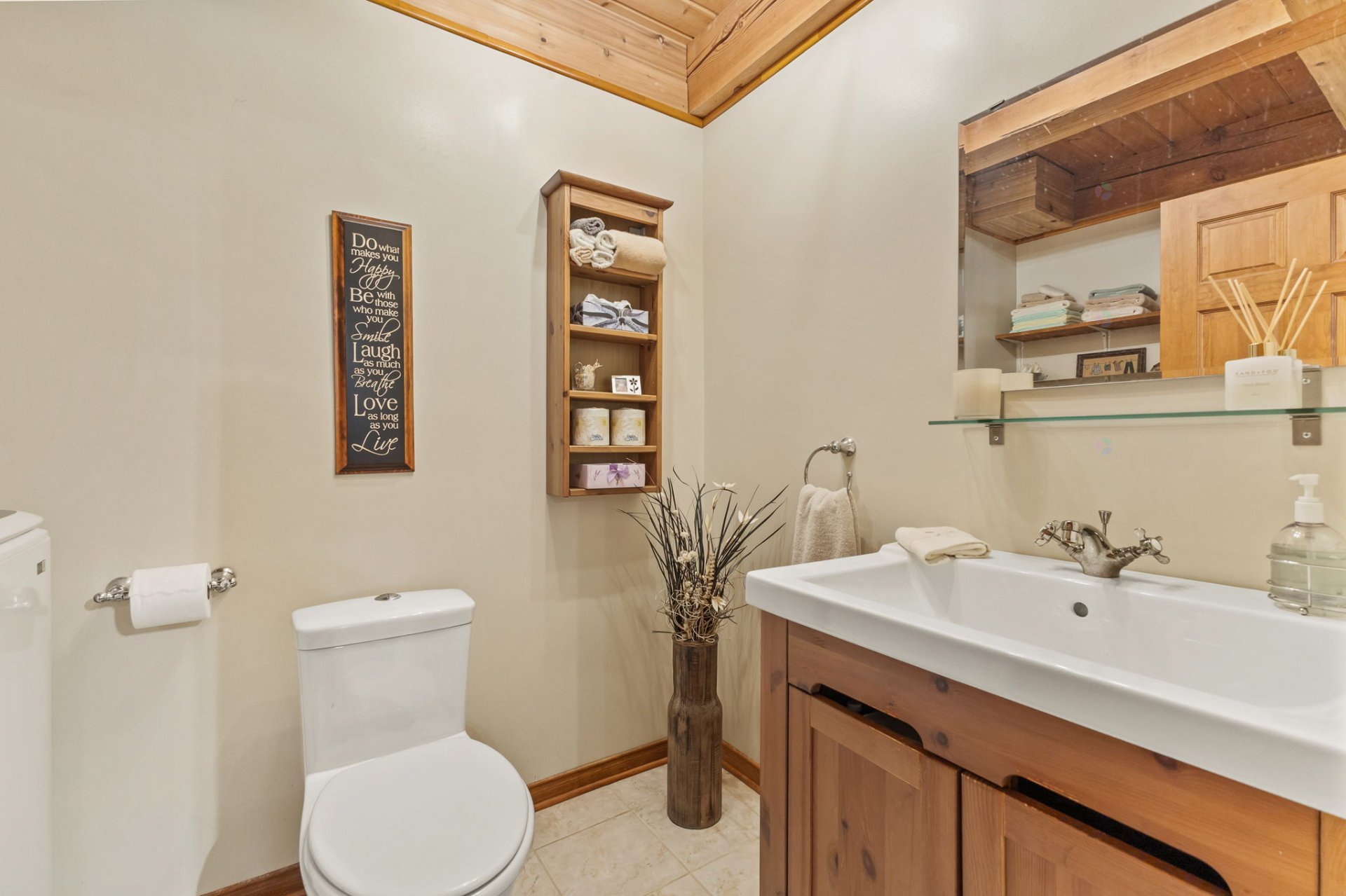 Powder room