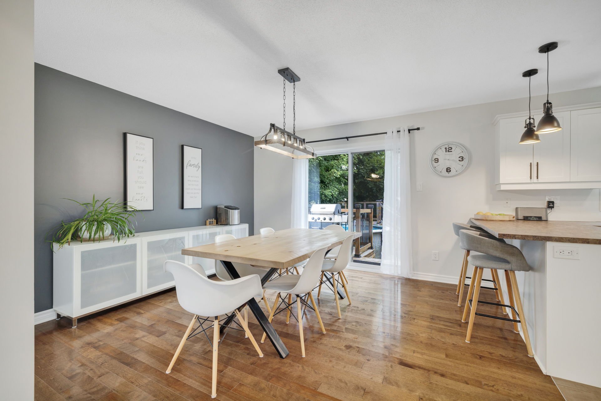 Dining room