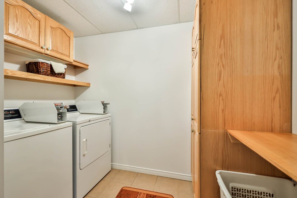 Salle de lavage - sous-sol