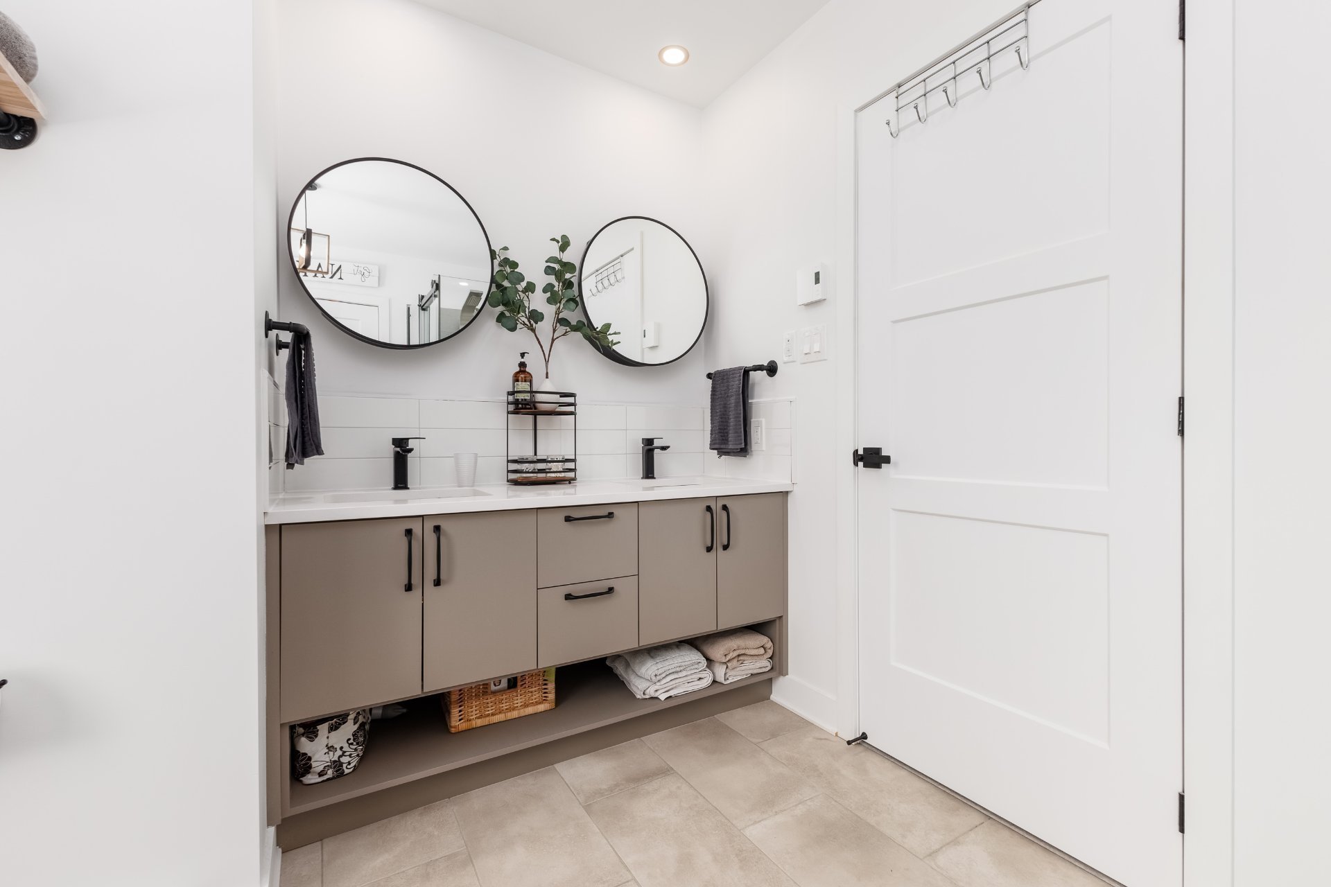 Salle de bains attenante à la CCP