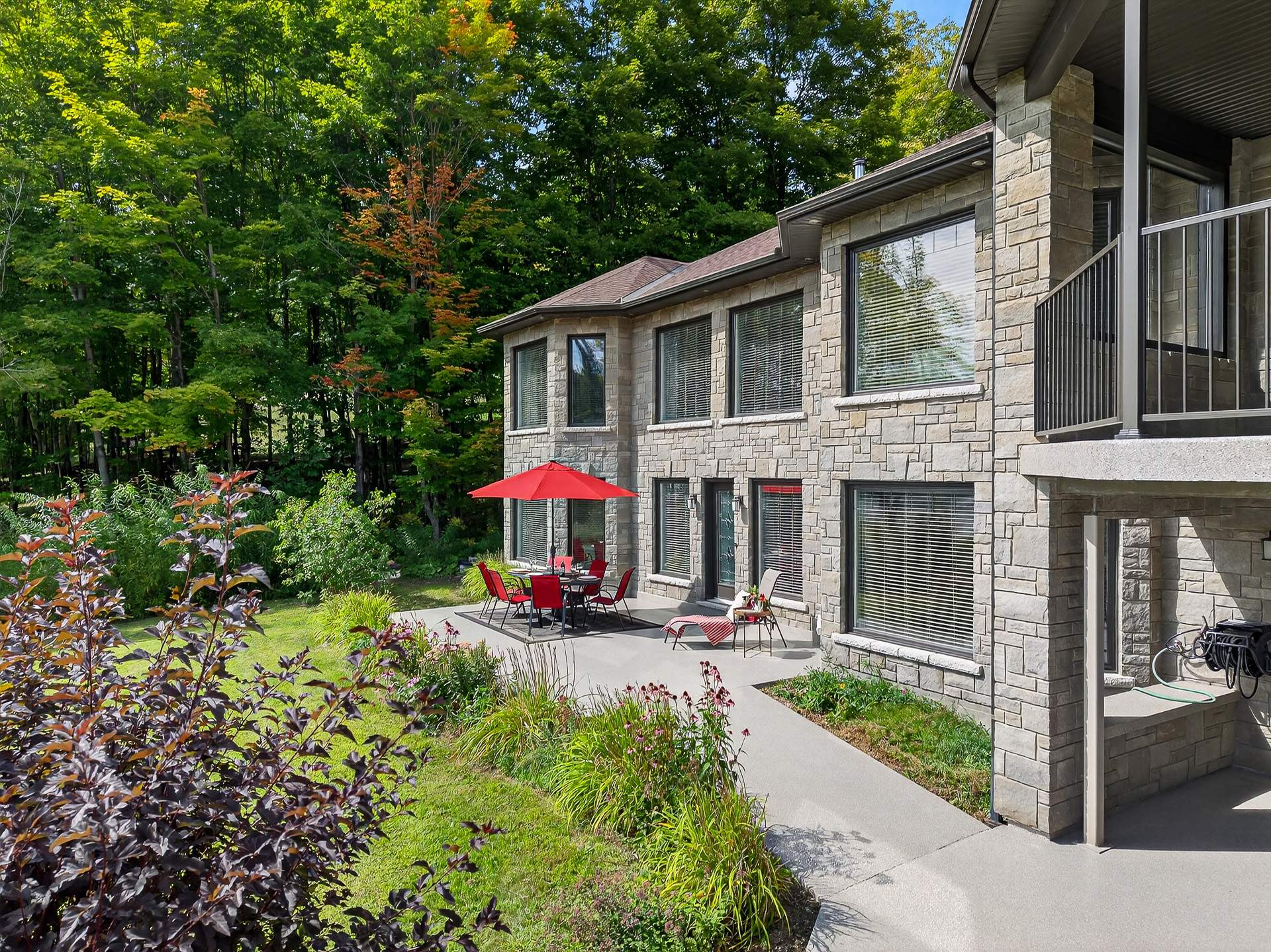 Extérieur - Face arrière.