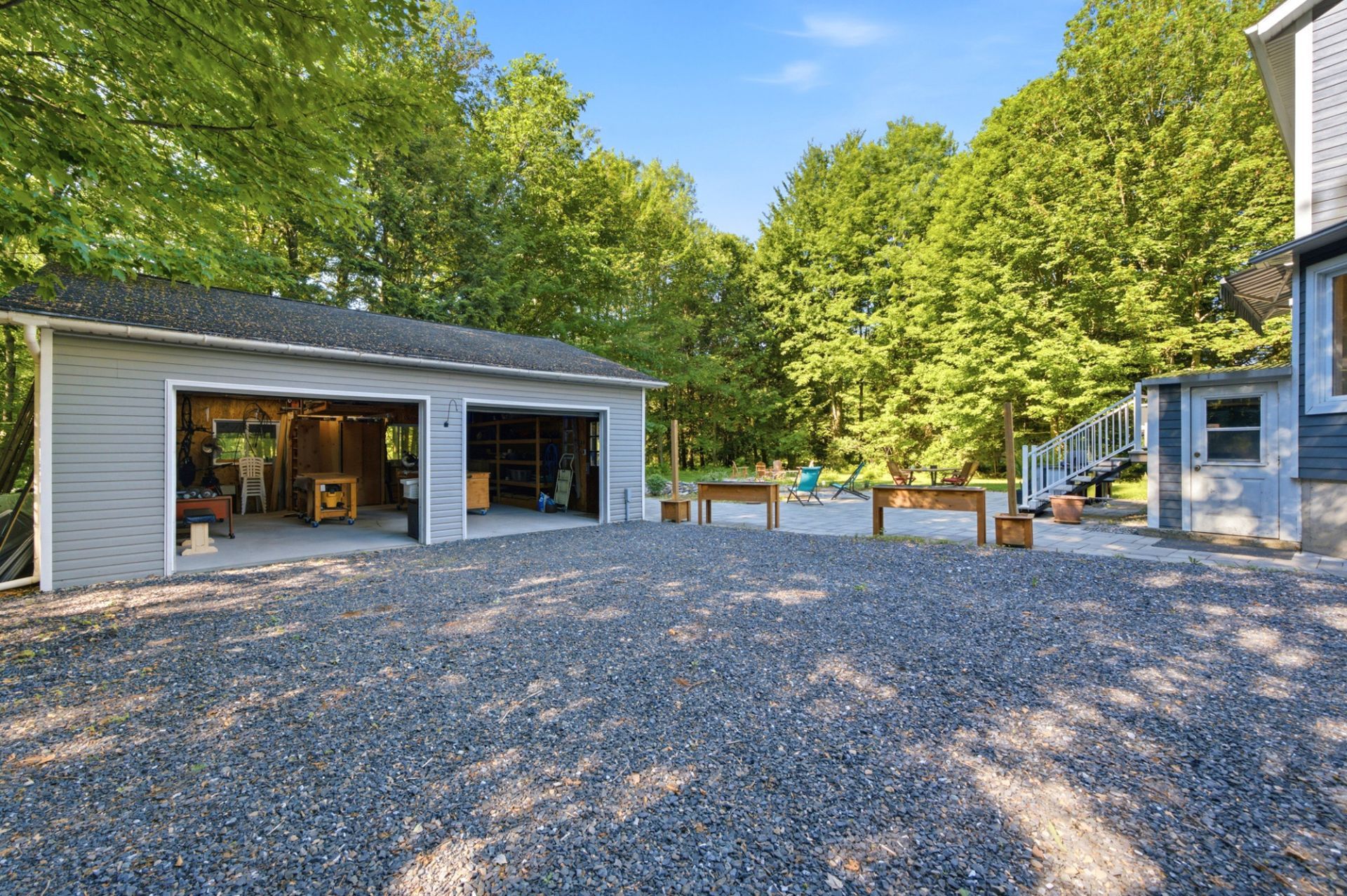 Garage