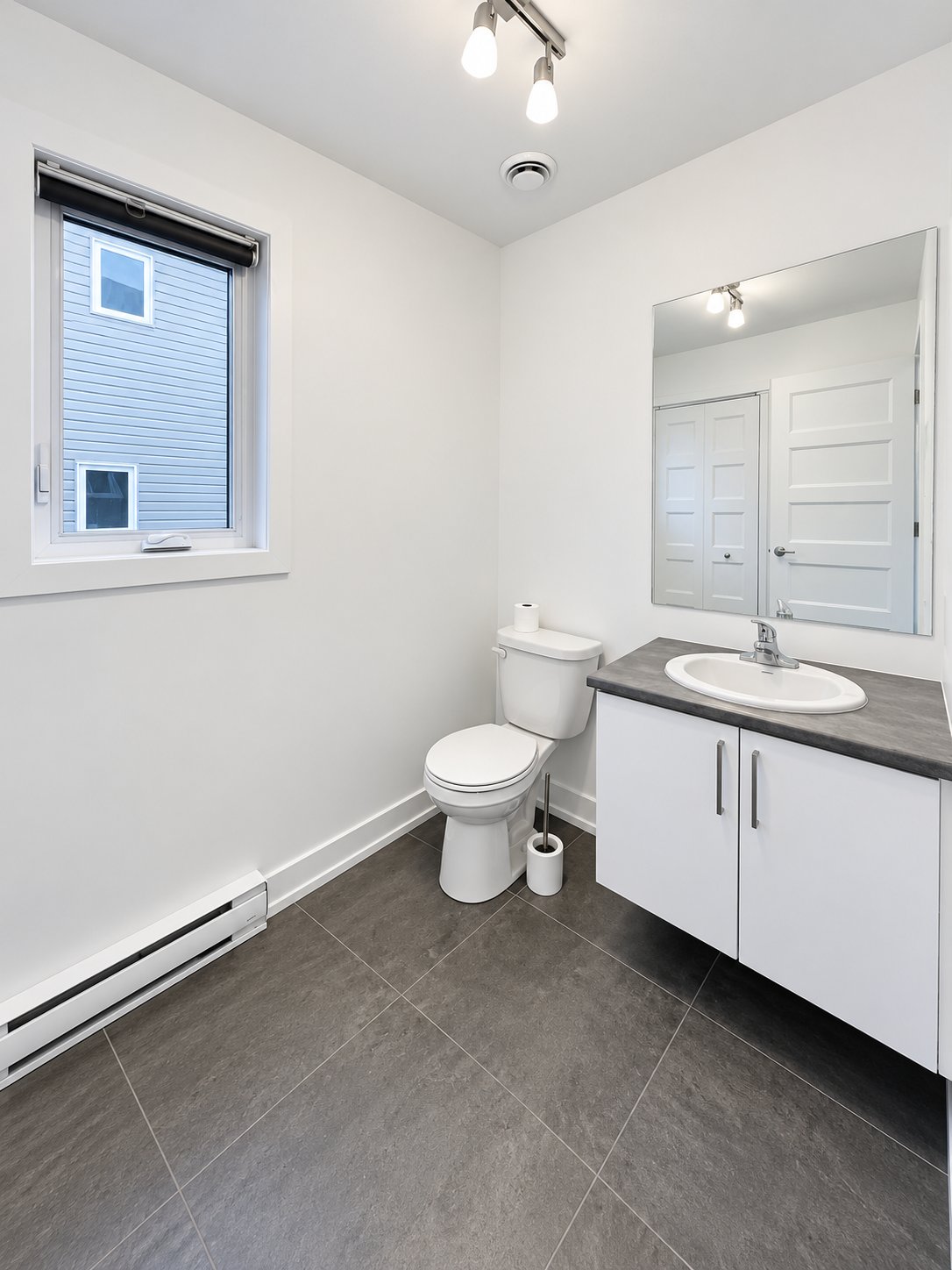 Powder room