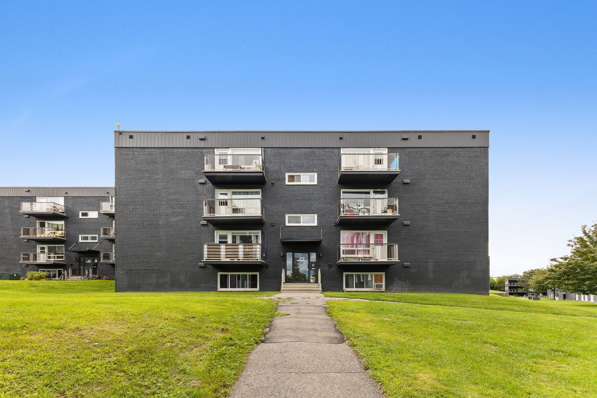 77 Rue Pearson 203