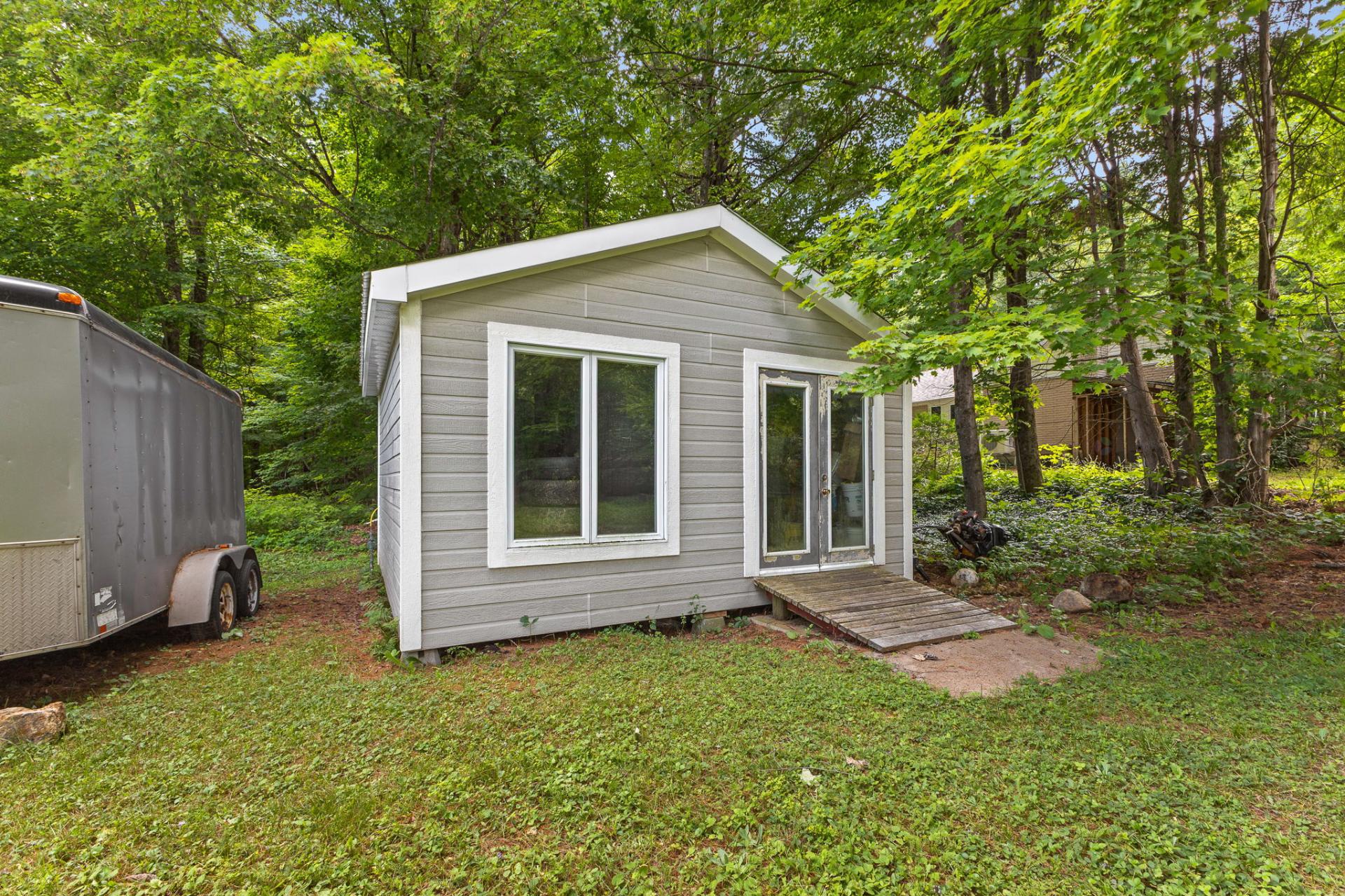 Shed
