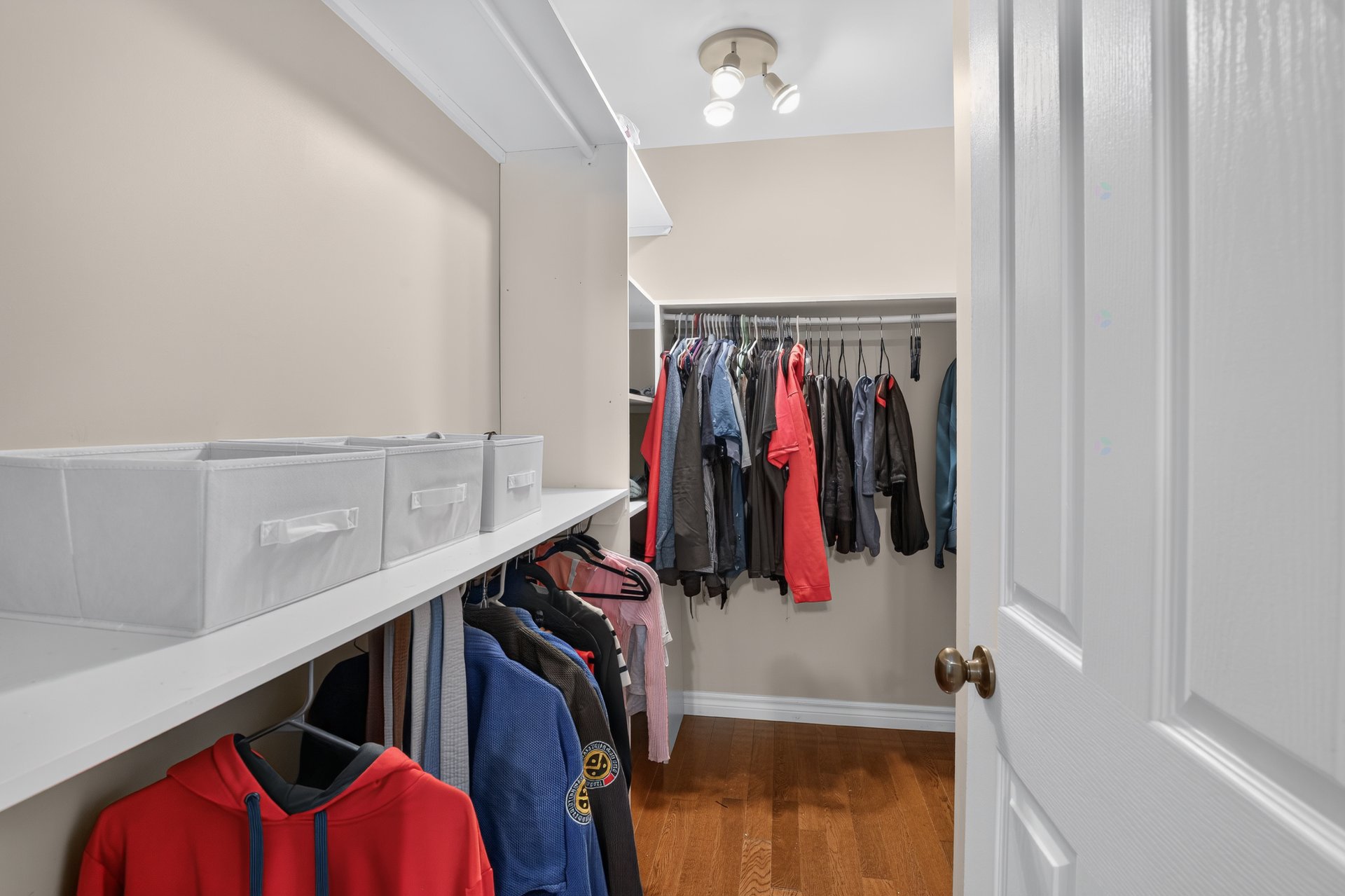 Walk-in closet