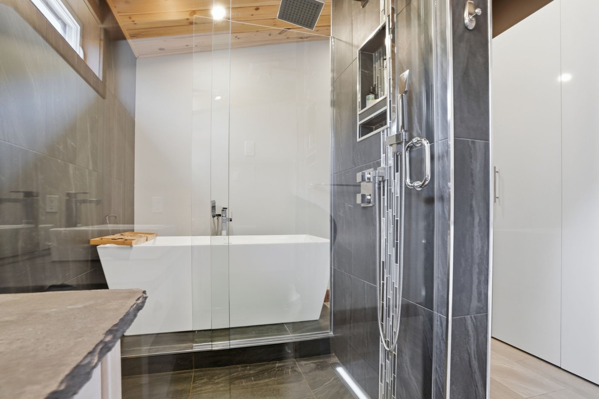 Ensuite bathroom