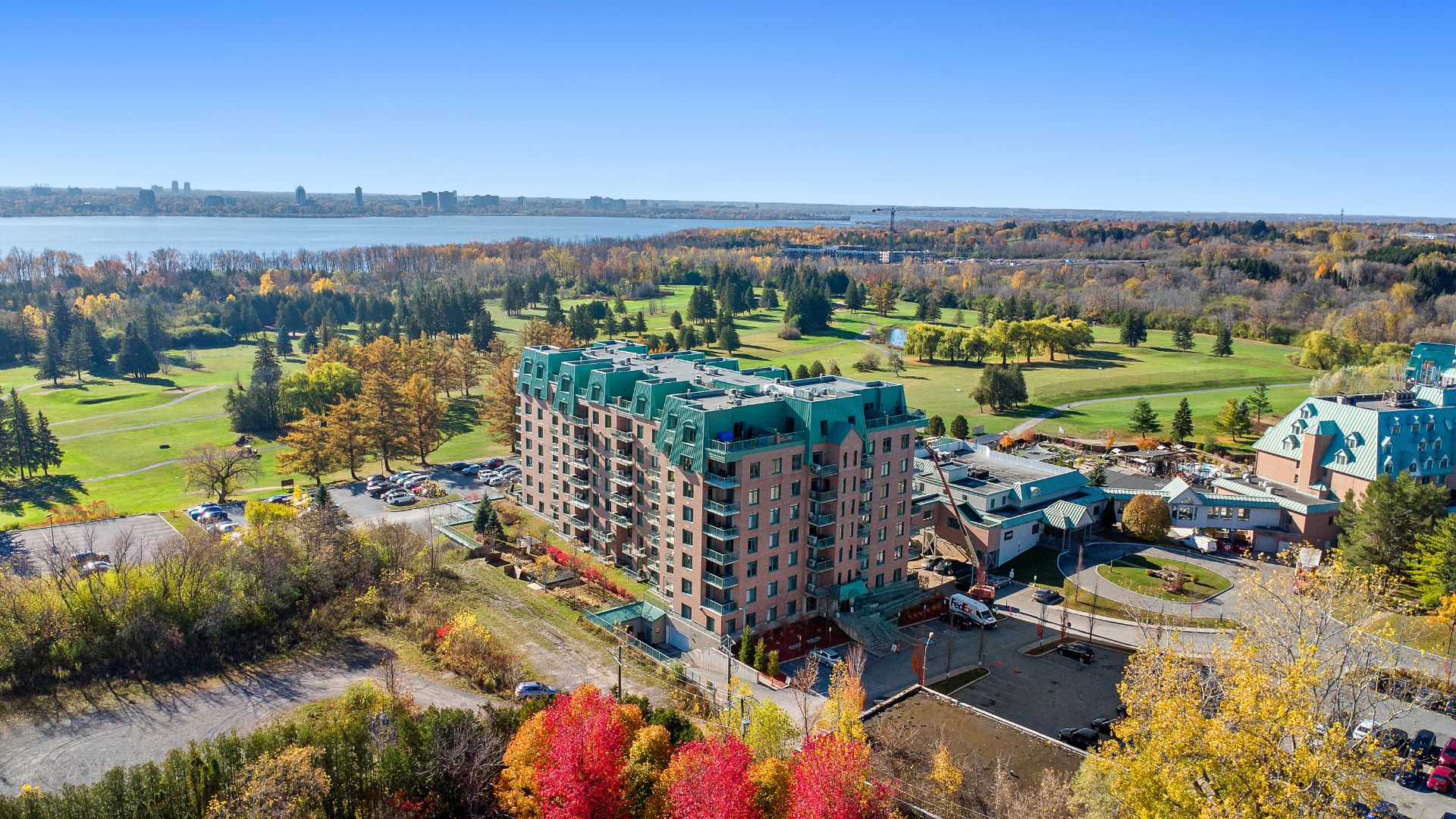 1180 Ch. d'Aylmer 712