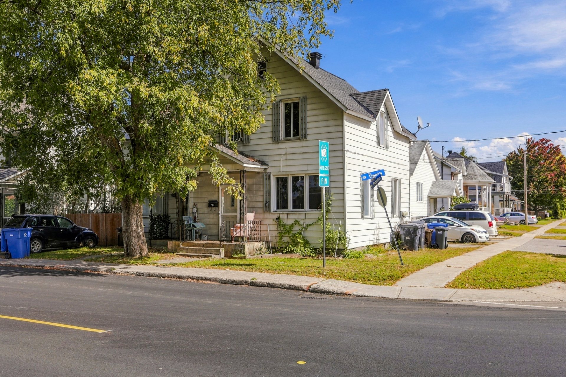 724 Av. de Buckingham 