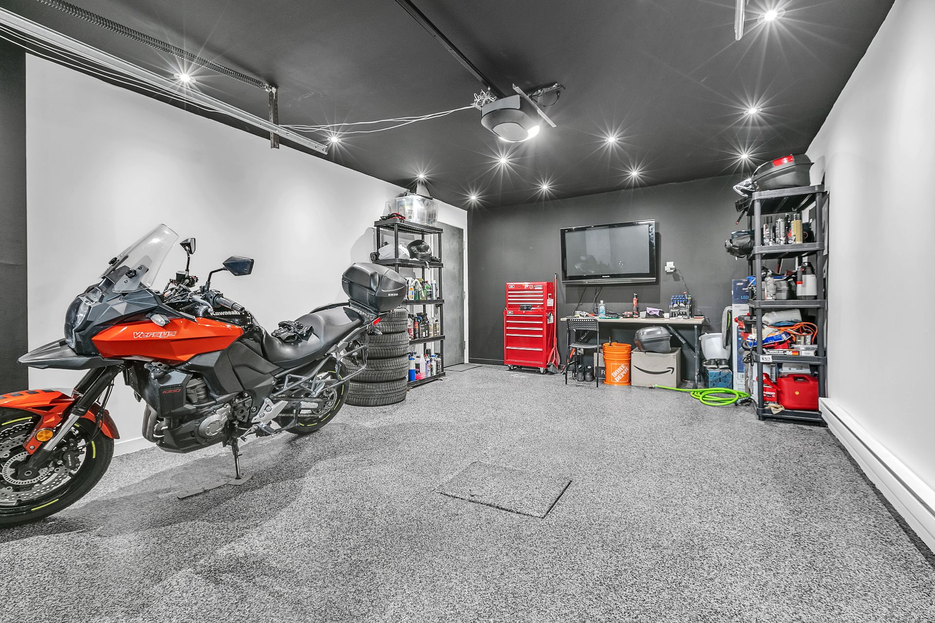 Garage