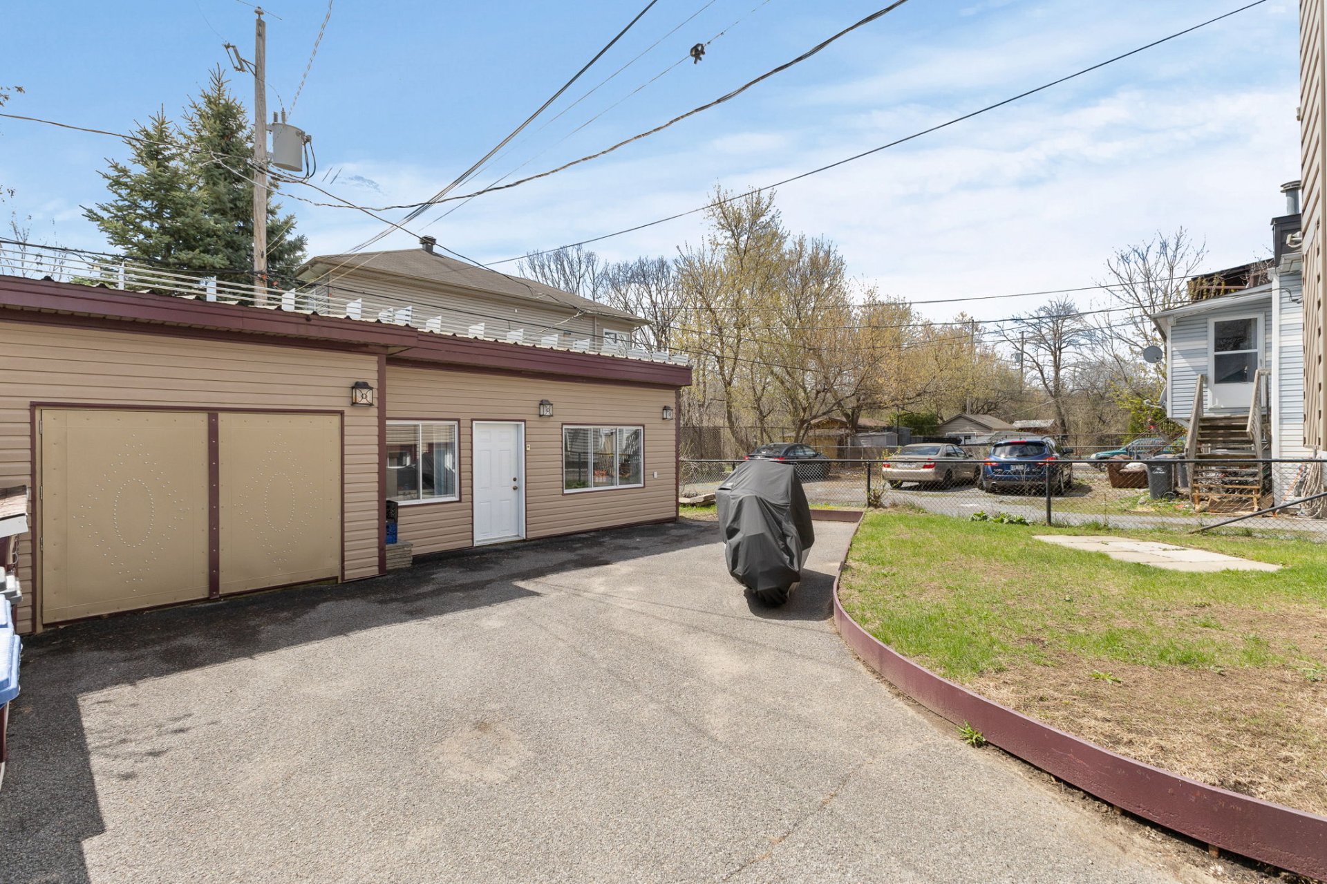 Garage