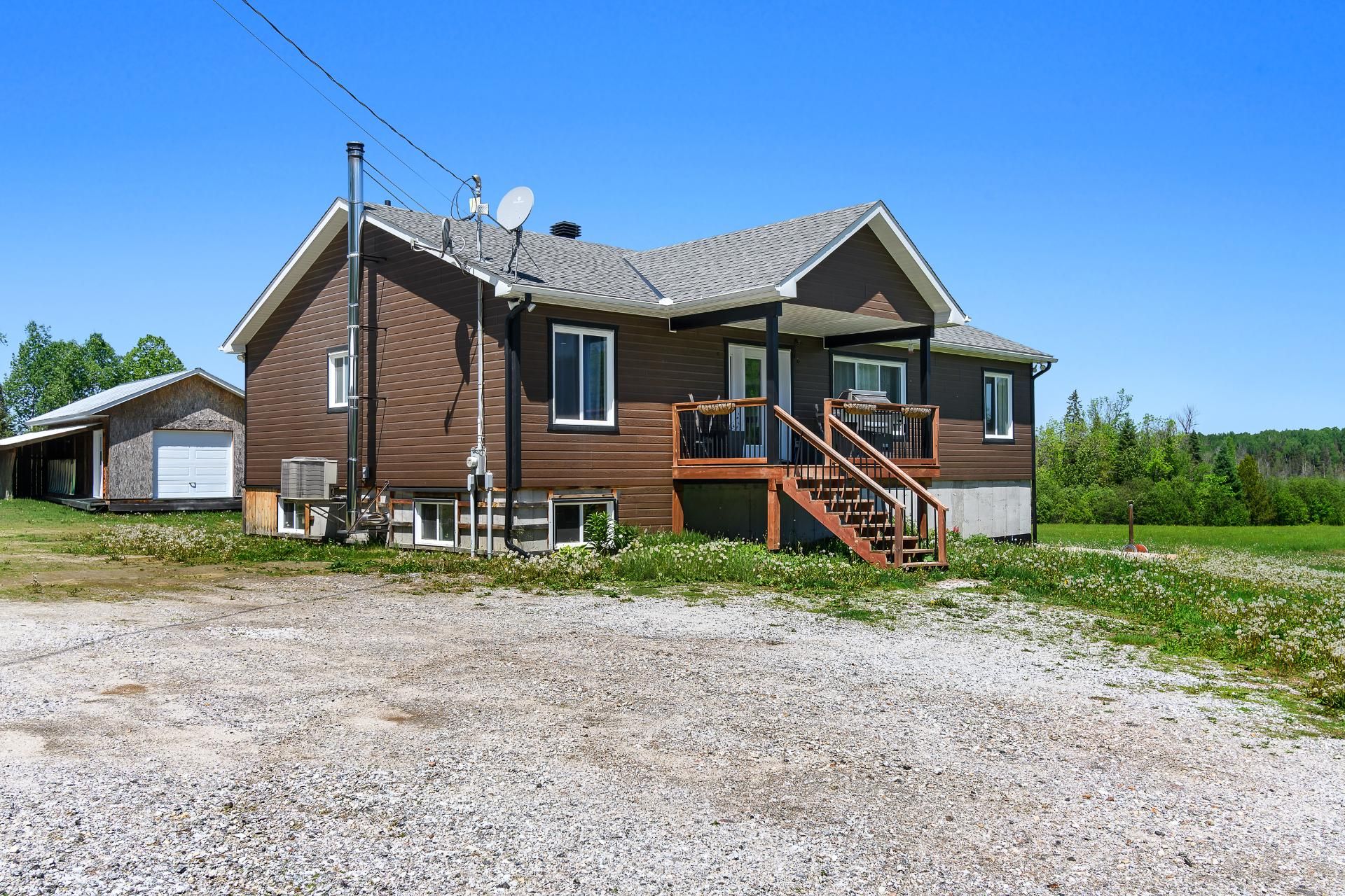 189 Ch. du Lac-à-Larche 