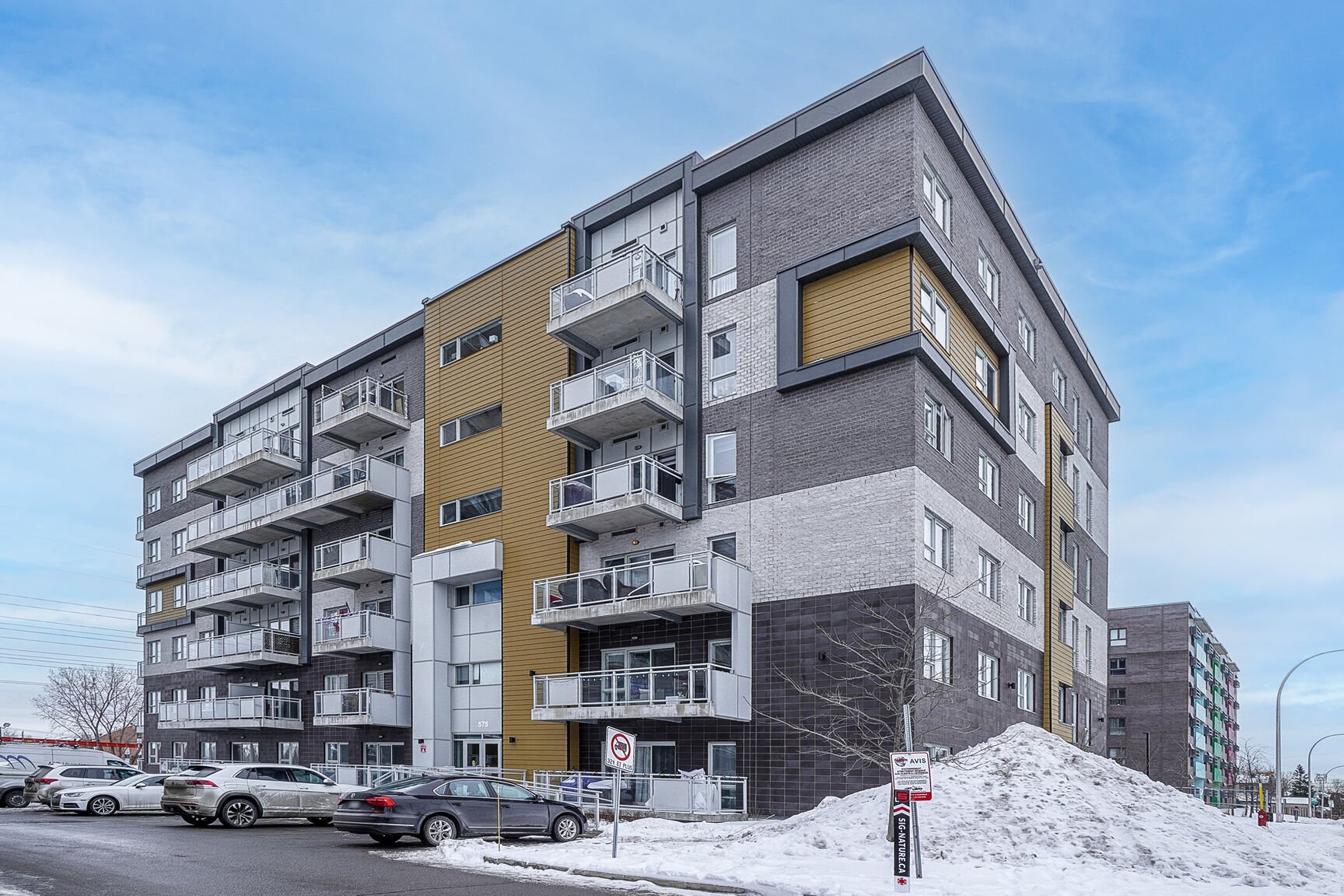 575 Rue Robert-Élie