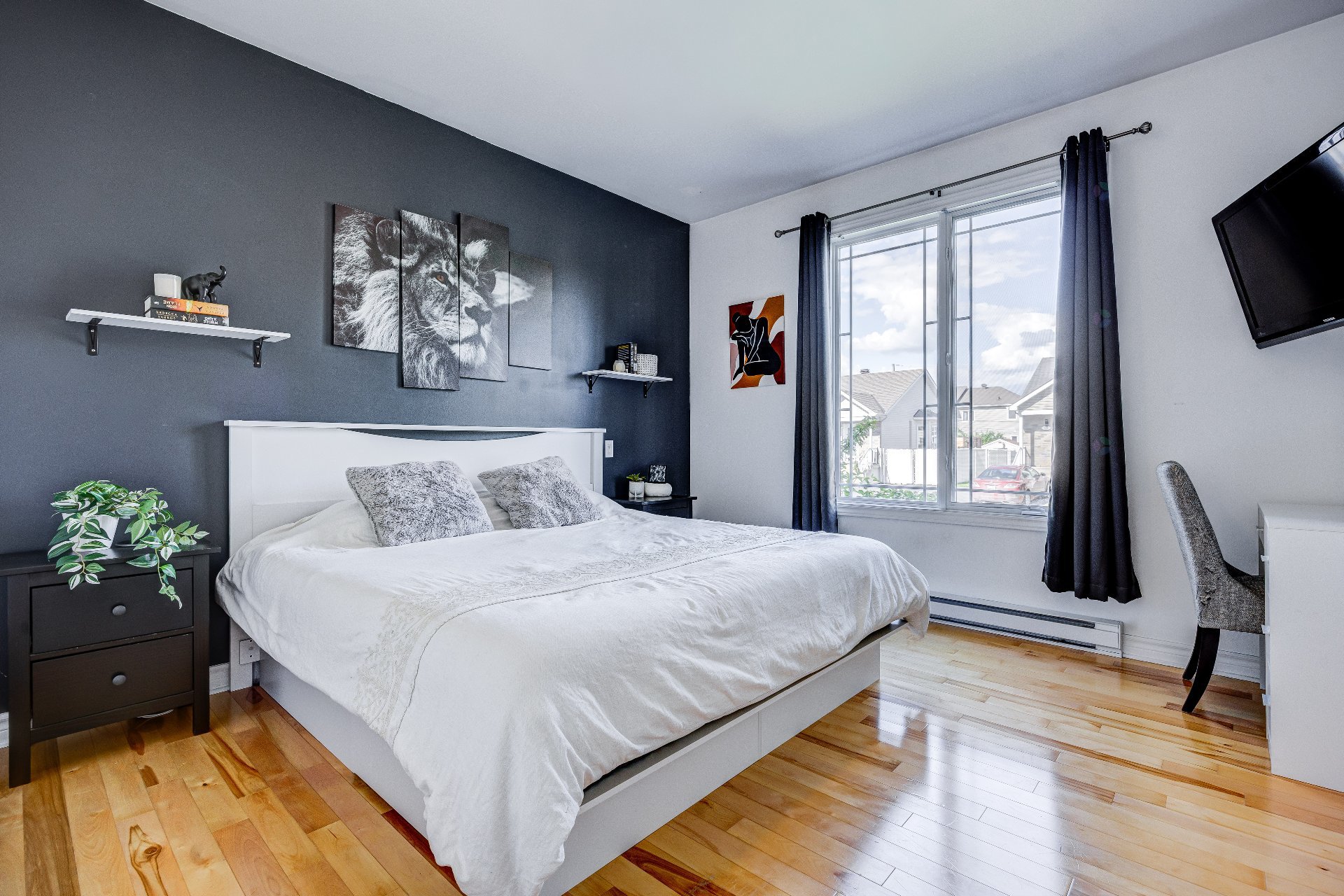 Primary bedroom