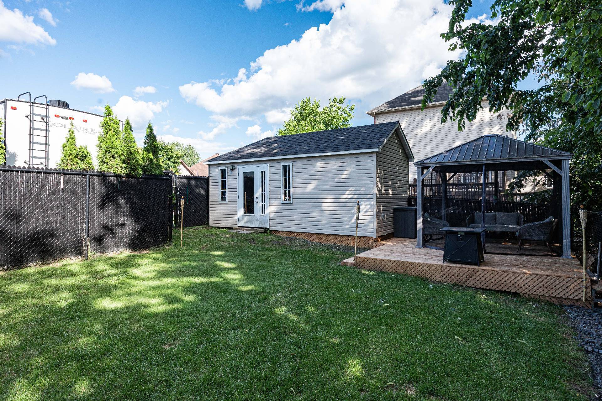 Shed