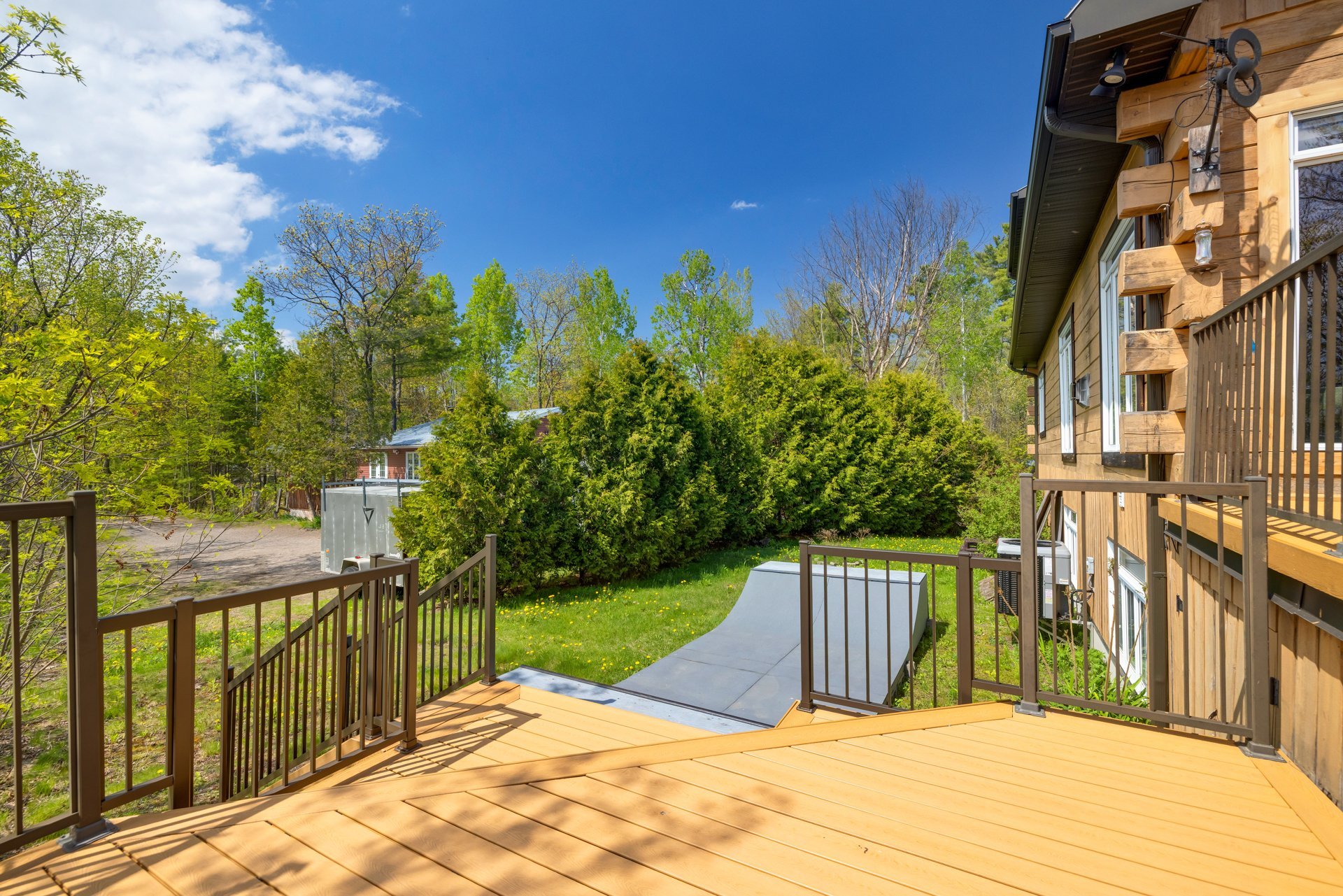 Deck