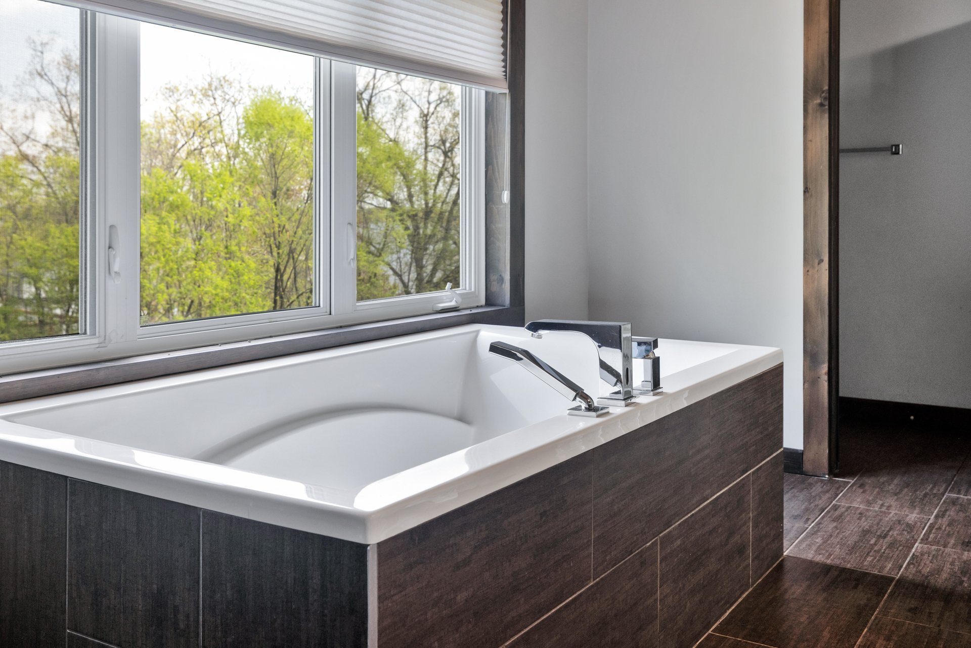 Ensuite bathroom