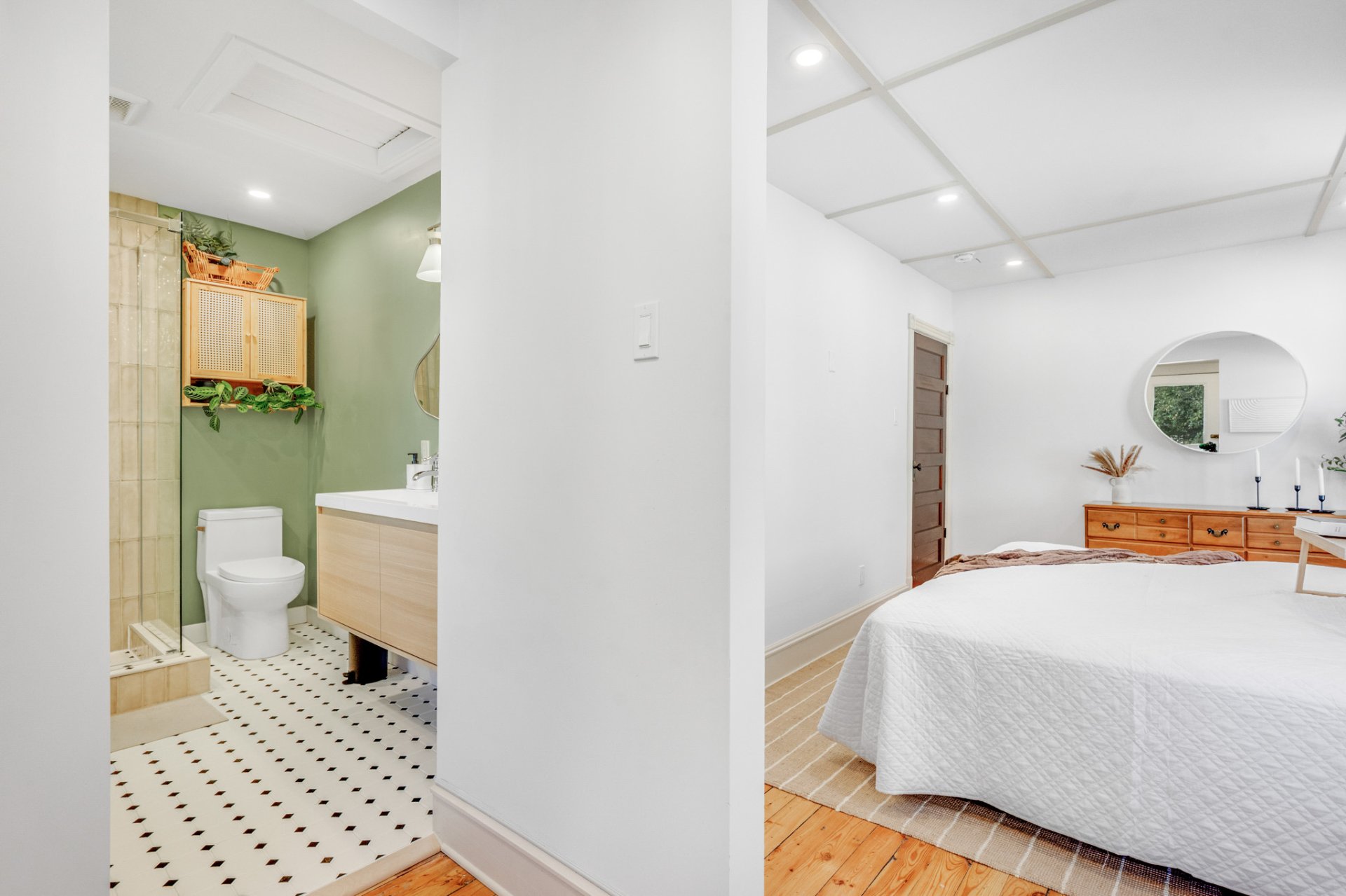 Ensuite bathroom