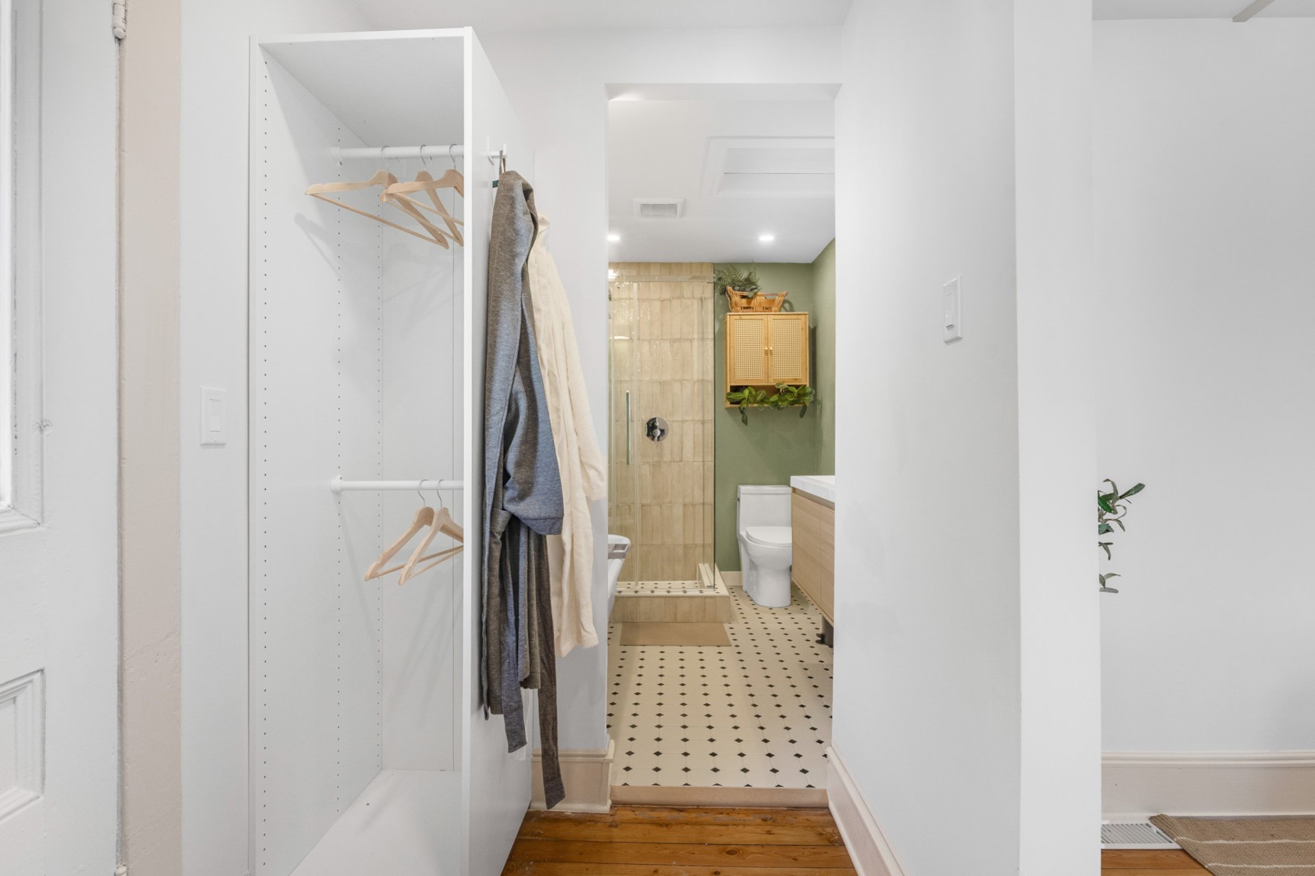 Ensuite bathroom