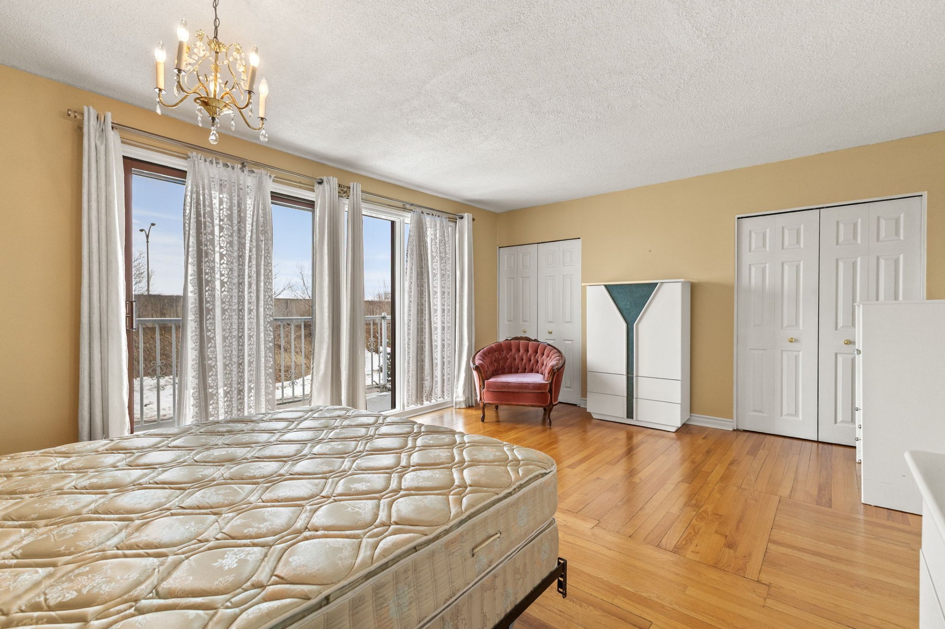 Chambre à coucher principale