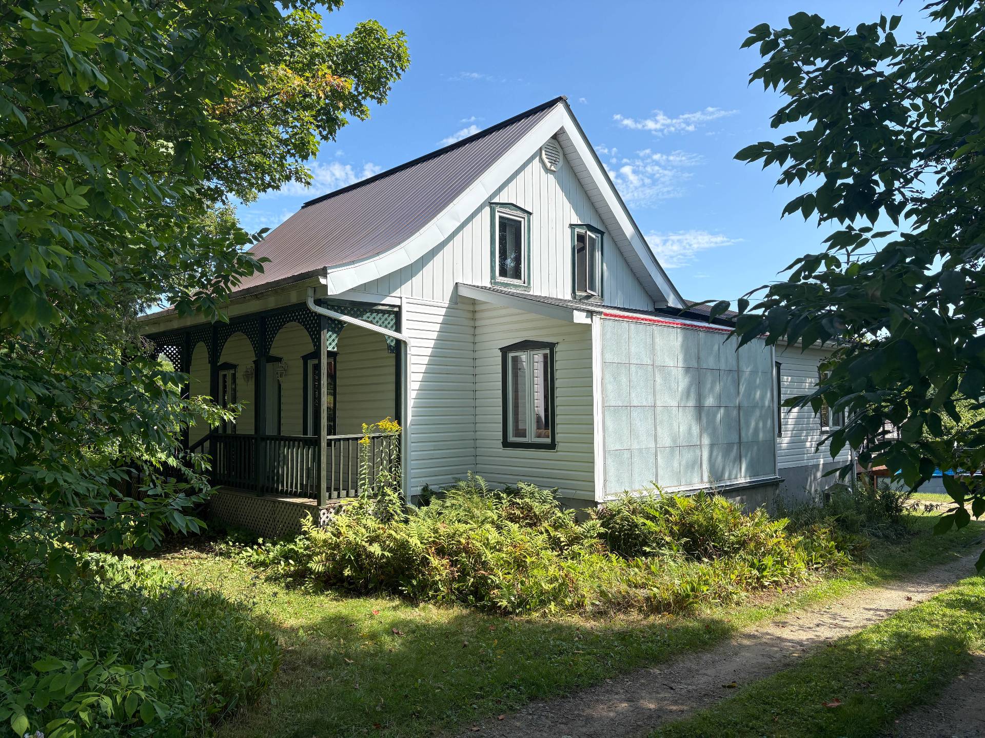 1258 Rg Ste-Madeleine 