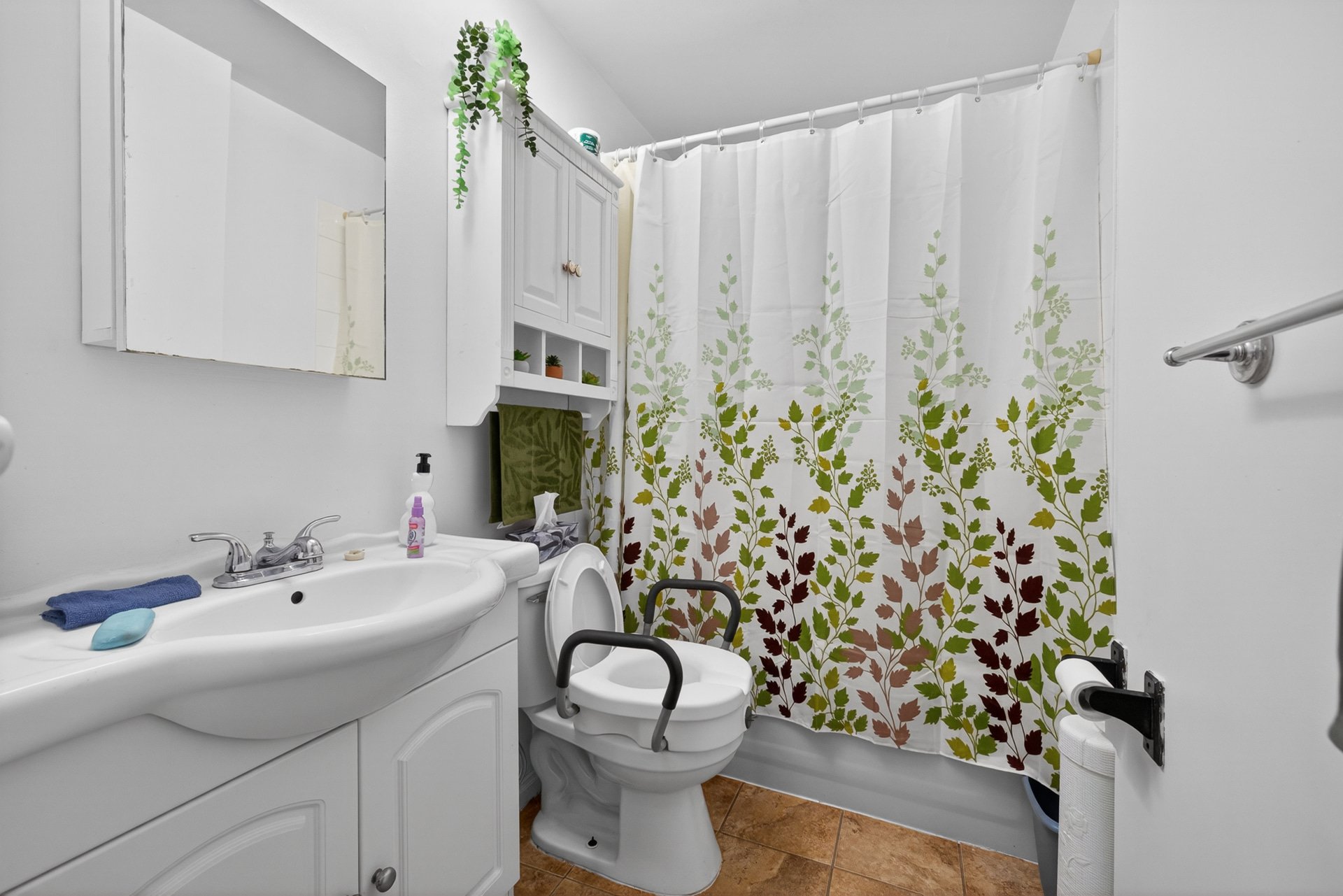 Bathroom - Unit 1