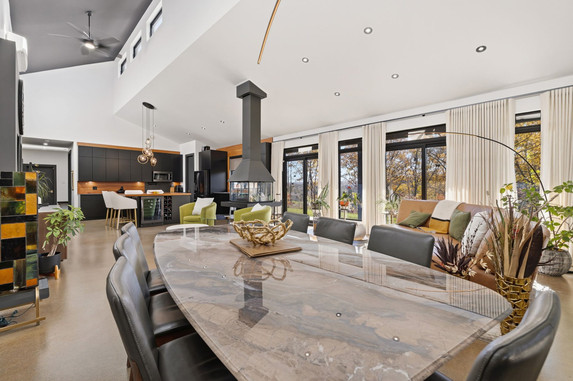 Dining room
