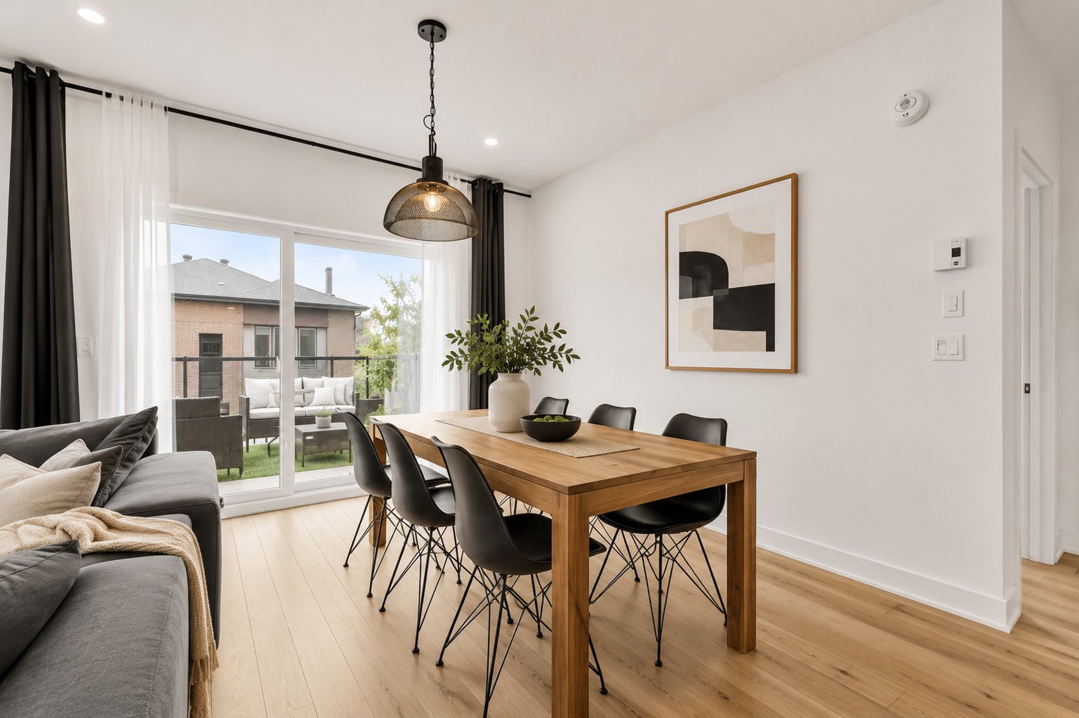 Dining room - AI Homestaging