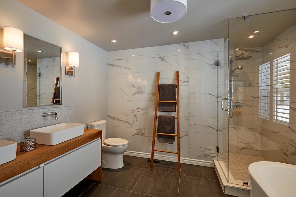 Ensuite bathroom
