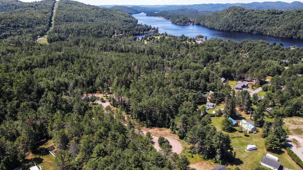 Photo aérienne - Accès à la rivière du Lièvre