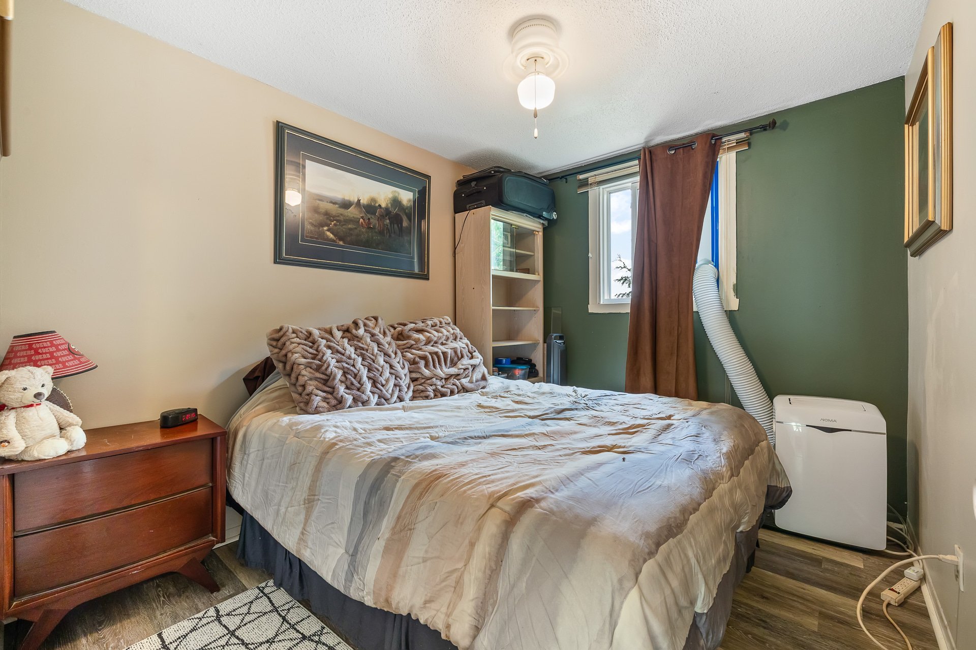 Chambre à coucher - Chambre #2 apt #2 2 ième étage