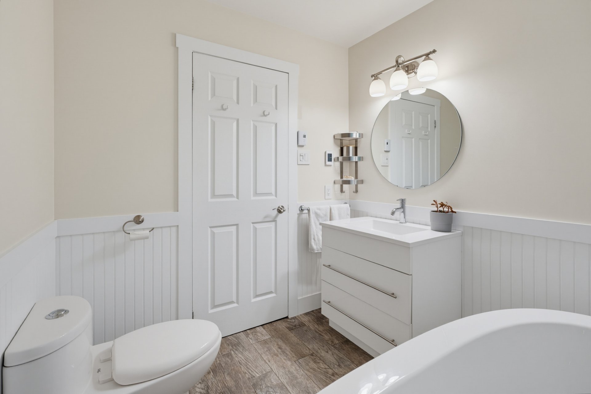 Ensuite bathroom