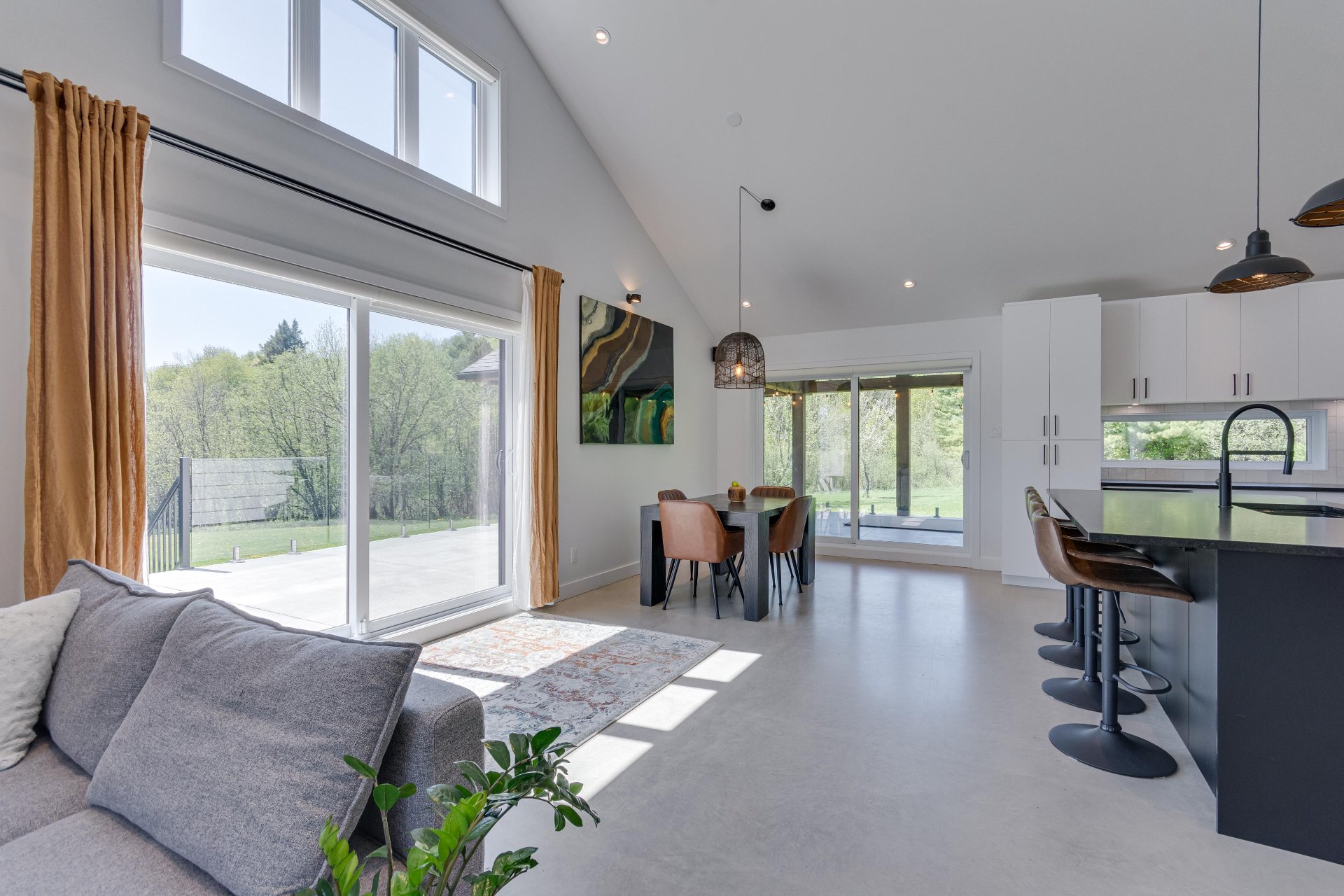 Dining room