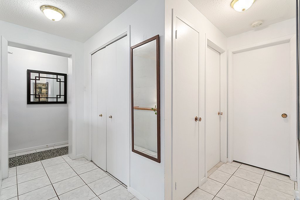 Hallway - Unité 2 / Unit 2