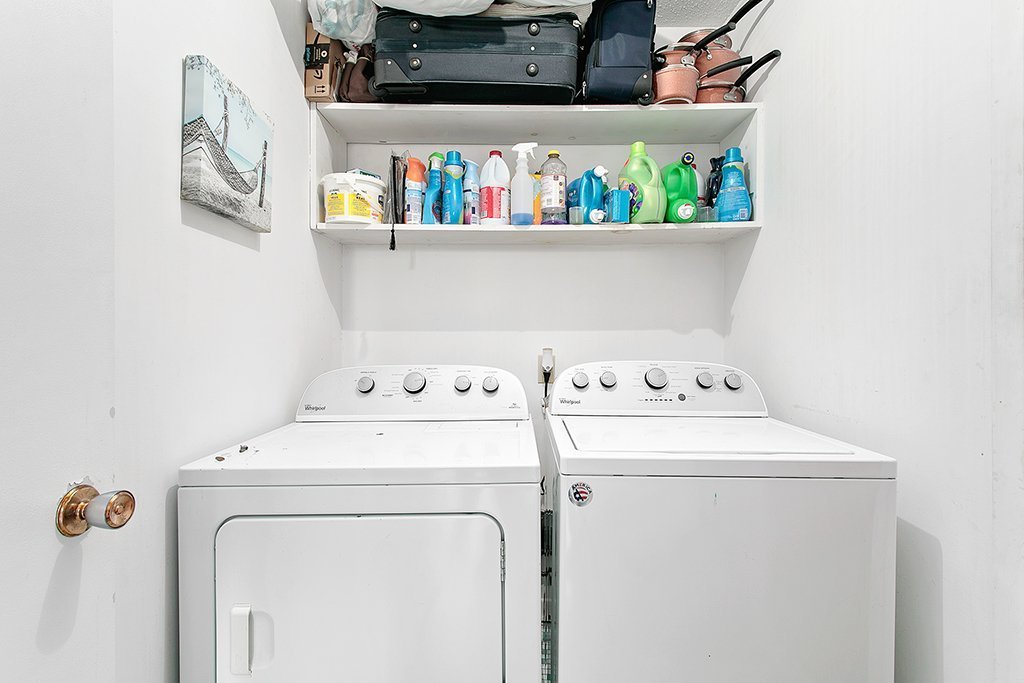 Bathroom - Unité 6 / Unit 6