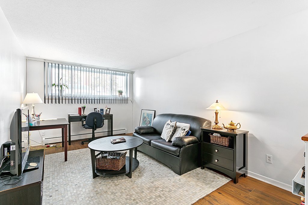 Living room - Unité 2 / Unit 2